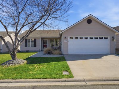 1664 Brittlebush Ln