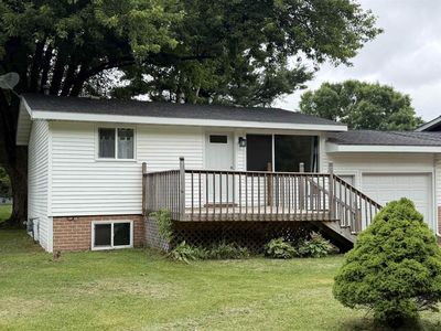 406 E LINDEN STREET