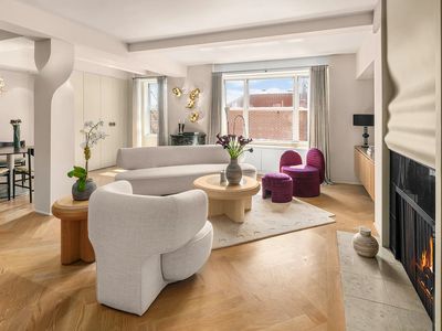 434 E 52nd St APT 8BC