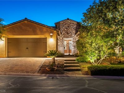 27 Contrada Fiore Dr