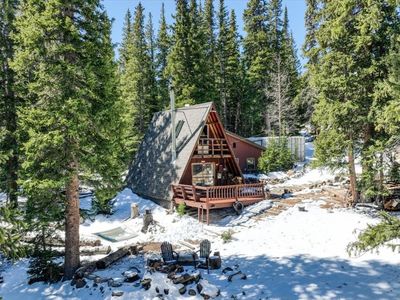 796 Valley Of The Sun Dr