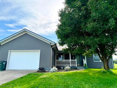 Property at 1950 Meredith Pl, Uhrichsville, OH