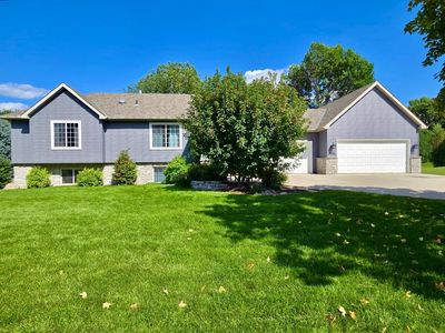 3312 Eagle Ridge Dr E