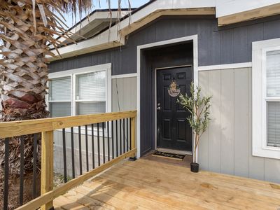 Property at 510 Cedar, Jourdanton, TX