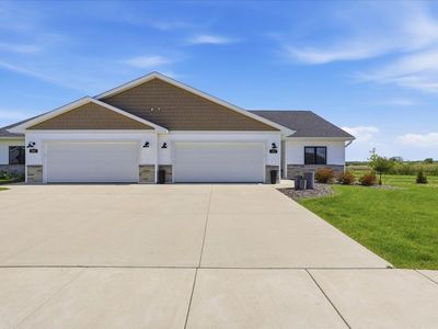 Property at 588 Stonewood Court, Evansville, WI