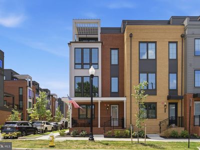 329 Calvert Ave