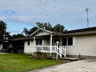 403 Cora St