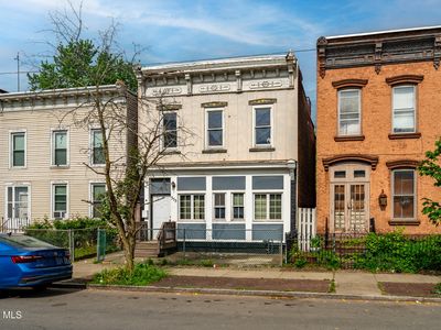 373 3rd Street