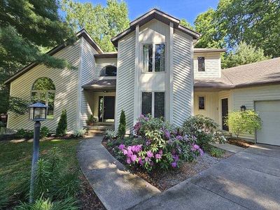 4569 Chandler Dr