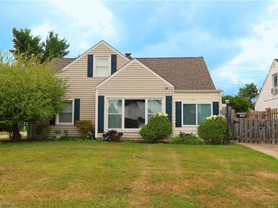 1209 Commonwealth Ave