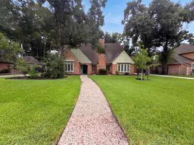 5615 Spanish Oak Dr