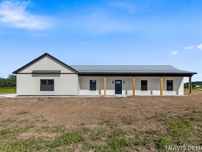 6200 N Woodland Rd