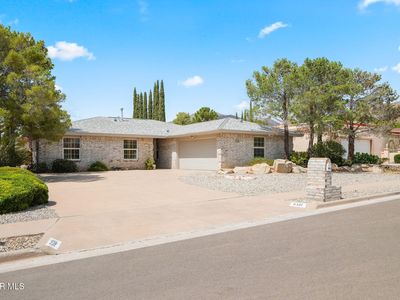 6121 Via Fortuna Ln