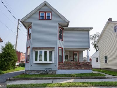 44 N Locust St