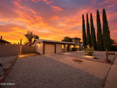 565 RAYMOND Drive