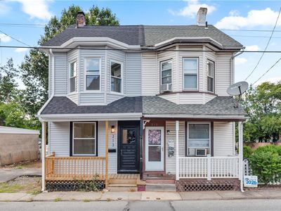 213 E Raspberry St
