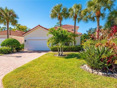 335 Pindo Palm DR