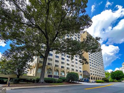 2479 Peachtree Rd NE APT 317