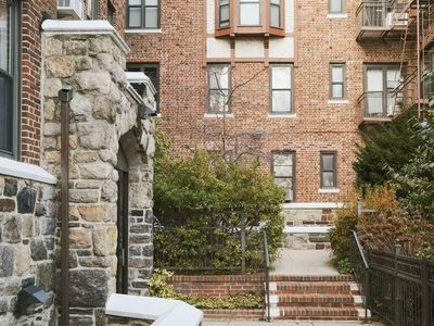 160-15 Powells Cove Boulevard #A304