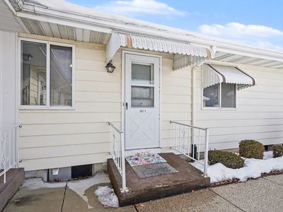 5671 Leisure South Dr SE