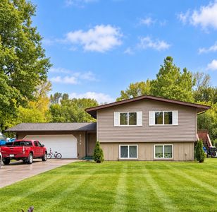 Property at 8724 Quail Dr, Belvidere, IL