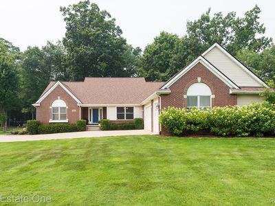 28625 Coyote Ct