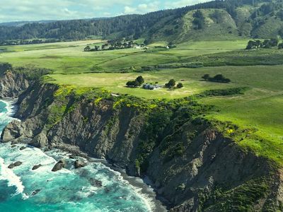 11400 S Highway 1