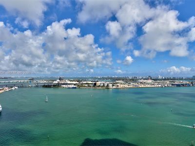 888 Brickell Key Dr #Penthouse 2802