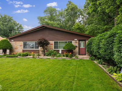 Property at 407-409 N Wayne St, Danville, IN