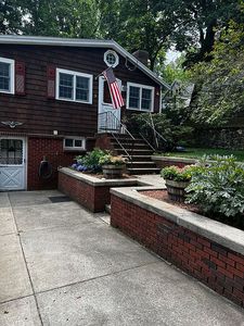 5 Mansion Rd