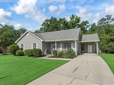 18 Pecan Grove Ct