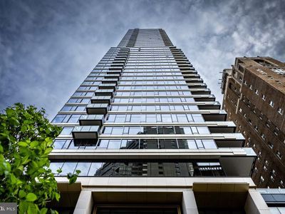 1911 Walnut St #3004