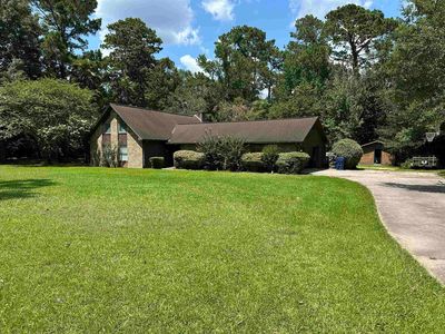 180 Laurie Ln