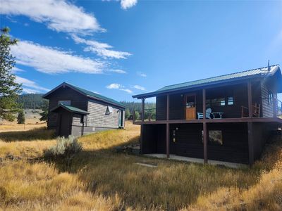 23 Aaron Ct