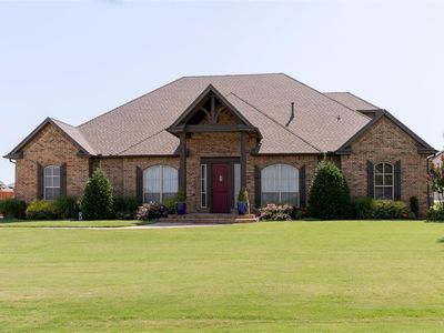 3800 Churchill Rd