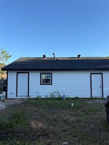 8141 Howard Dr