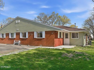 10 D Heron Street
