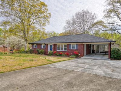 137 Whittier Pl