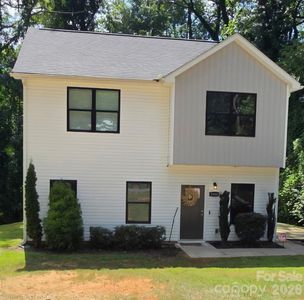 2908 Burgess Dr
