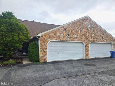 Property at 3142 Lion Ct, Dover, PA