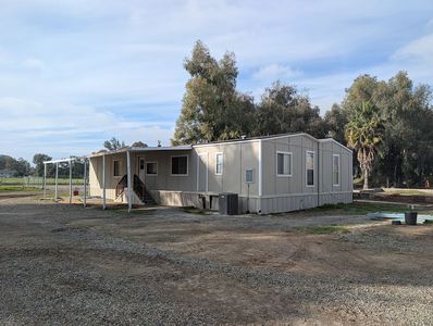 10896 N Armstrong Ave