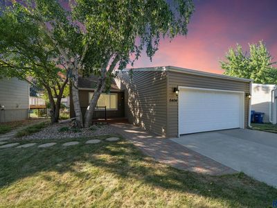 Property at 5404 W Chelsea Dr, Sioux Falls, SD