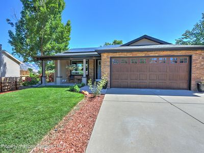 25 Hackberry Ln