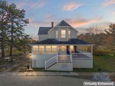 17 Randall Avenue