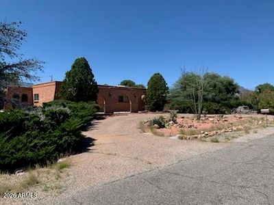 2848 CALLE Parkway
