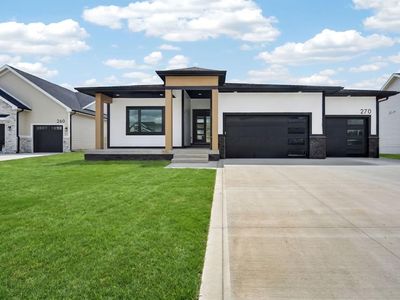 270 NW Copperleaf Ct