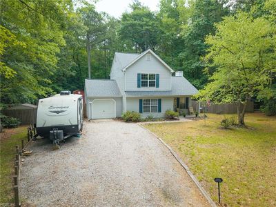 8269 Kitchener Dr