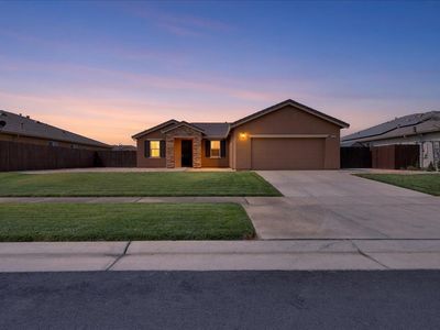 5658 Stonehaven Dr