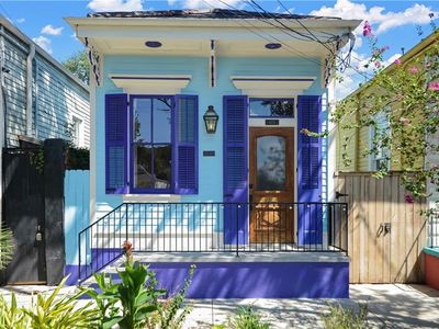 905 Elysian Fields Ave