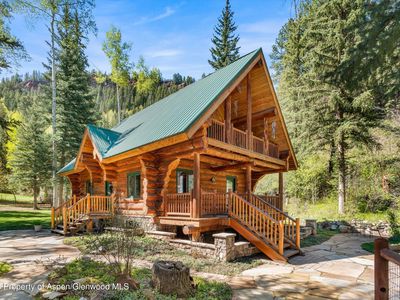 233 Bobcat Ln
